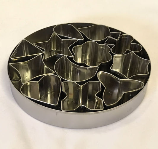 Metal Cutters - pack of 12 mixed shapes. 301