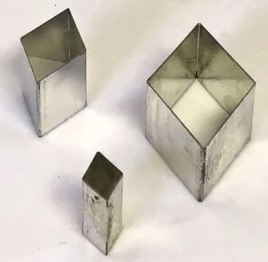 Metal Cutters - Diamonds, set of 3.
